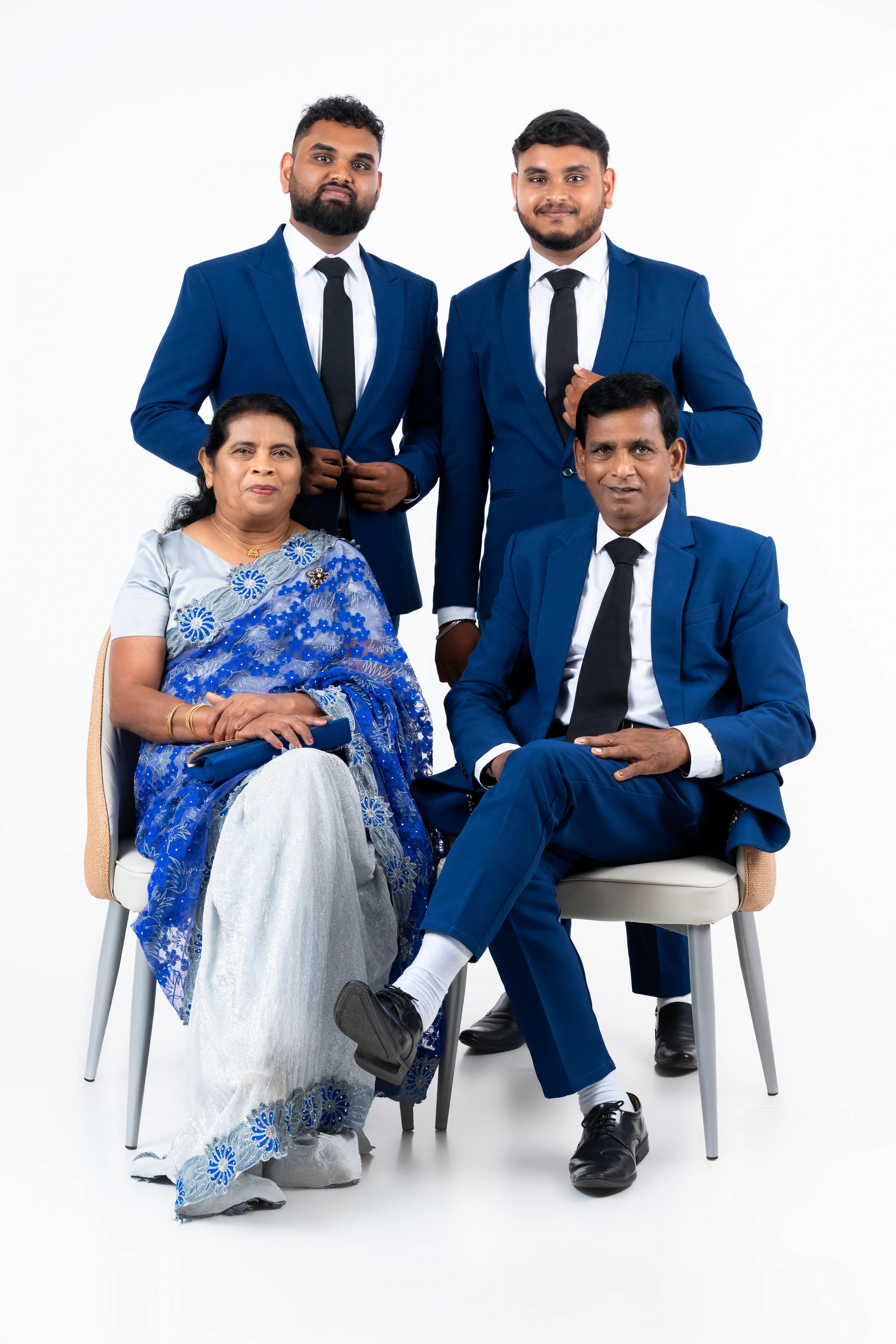 Family Portraits — photograph 25 by UrbanBooth