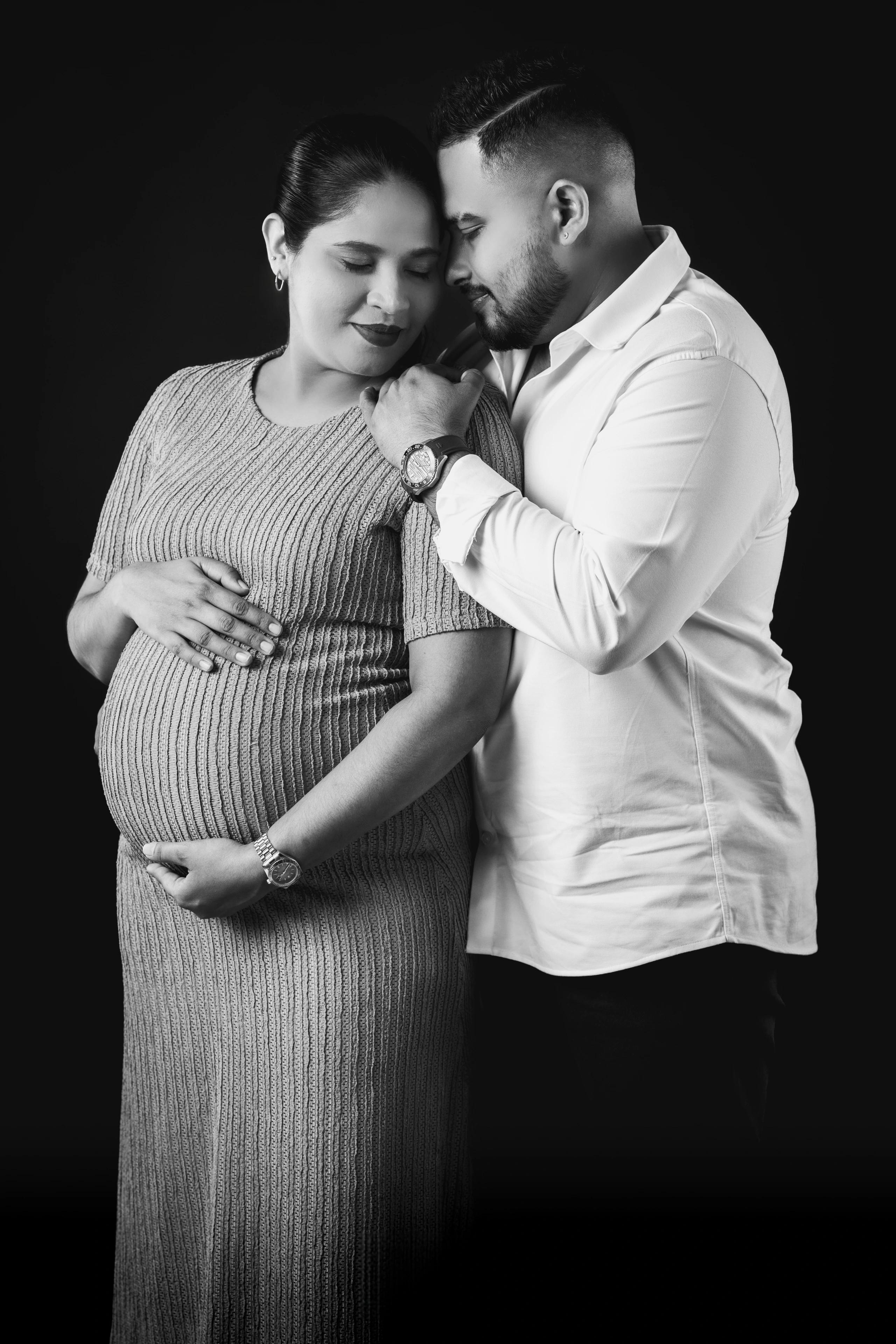 Maternity Portraits — photograph 2 by UrbanBooth