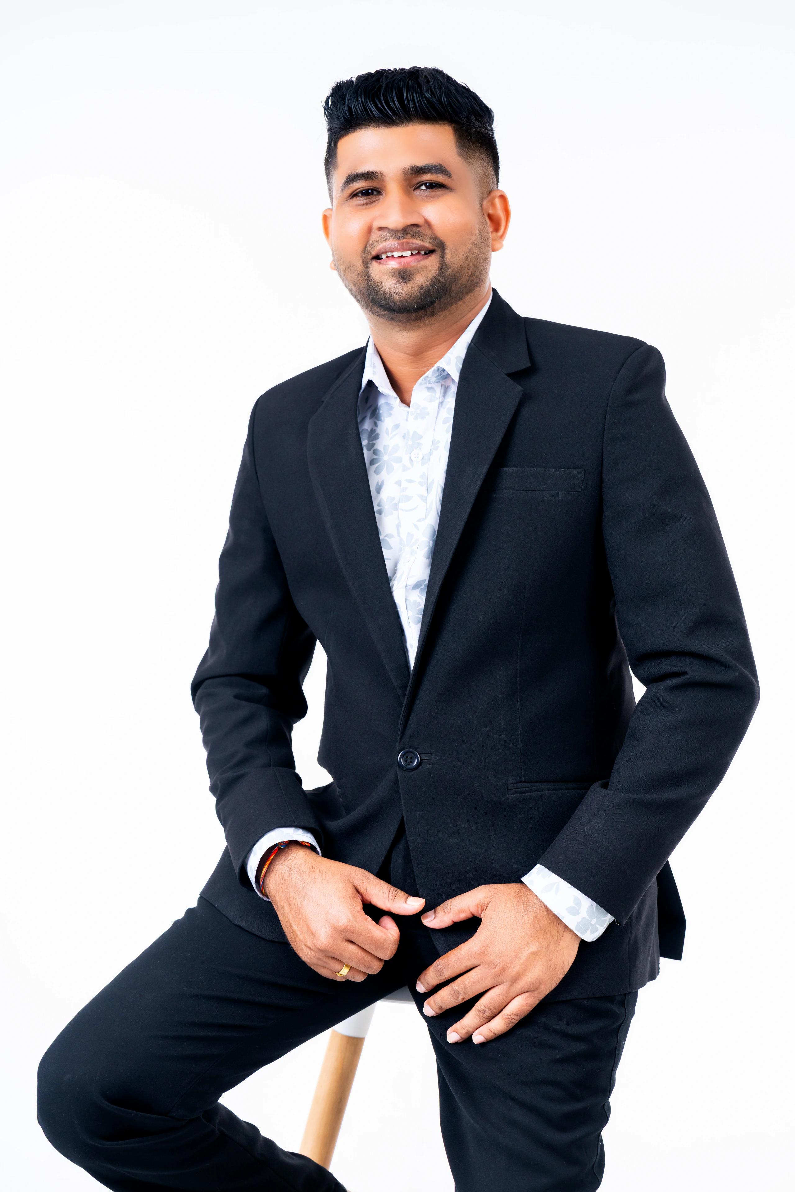 Professional Portraits — photograph 5 by UrbanBooth